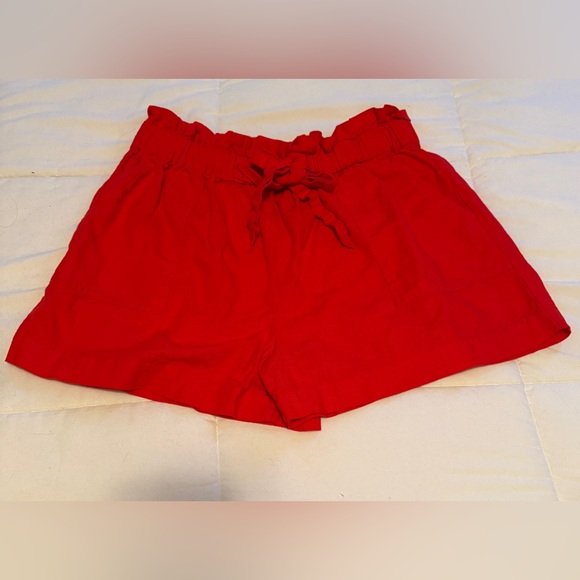 Women's Red Ruffle Waist Shorts - Picture 1 of 9